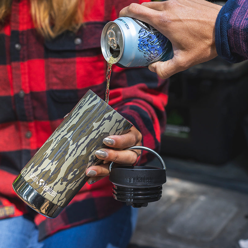 12oz-tkwide-with-cafe-cap-mossy-oak-t7 12oz_tumbler_mossyoak_bottomlands_beer_pour_square.jpg