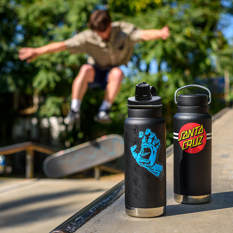 32oz-tkwide-with-chug-cap-santa-cruz-screaming-hand-t6 32oz_20oz_water_bottles_santacruz_skater_ramp_square.jpg