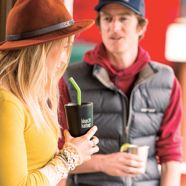 tumbler-straw-lid-with-straw-m1 K16VSSC-SB-guy-girl_style_9a499e23-5b7a-4a0d-b42e-d1b4b02627b2.jpg