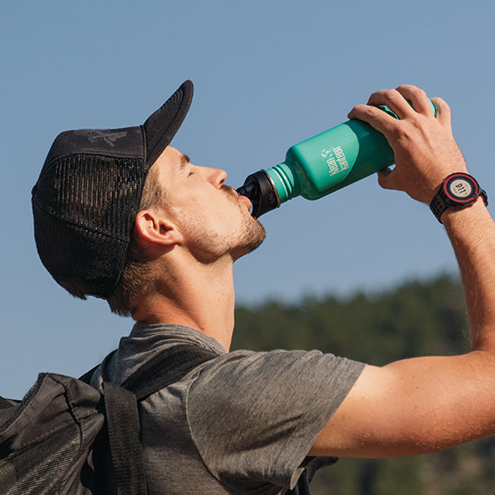classic-sport-cap-i3 K27CPPS-SC-sport_cap_drinking_lifestyle.jpg