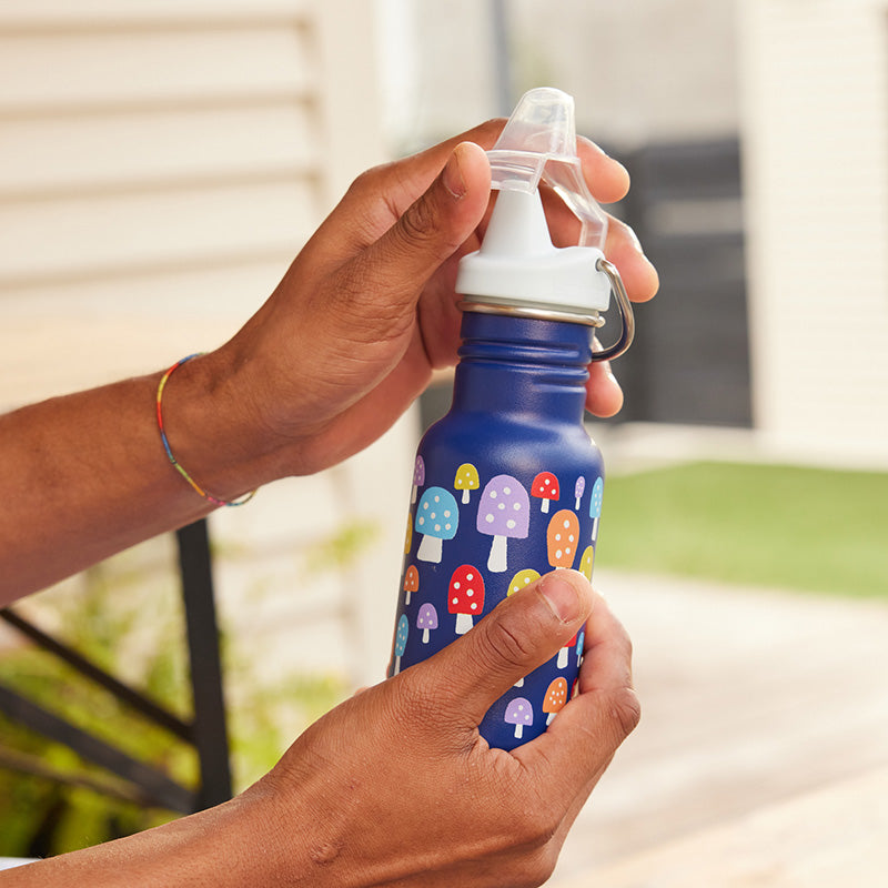 12oz-kid-s-classic-sippy-t9 kid_sippy_12oz_closeup_dustcover_square.jpg