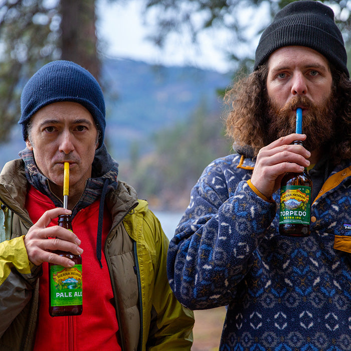 straw-4-pack-a9 recycled_steel_straws_beers_dudes_lifestyle.jpg