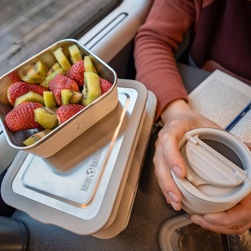 23oz-rise-food-box-lunch-y3 rise_food_lunch_box_lunch_tofu_train_fruit_tumbler_square.jpg